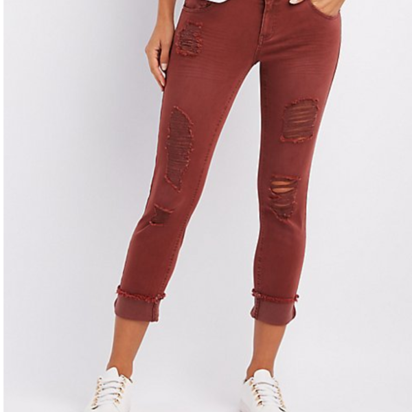 NWT refuge crop boyfriend jeans is being swapped online for free