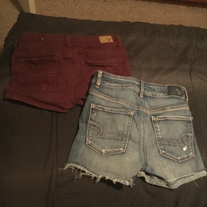 2 Pair American Eagle Shorts  is being swapped online for free