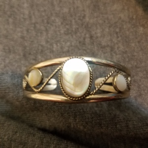 Vintage Abalone Bracelet is being swapped online for free