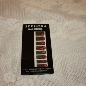 Sephora Nail Stickers - Nail Bling Flowers is being swapped online for free