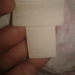 H&M FLORAL TOP is being swapped online for free