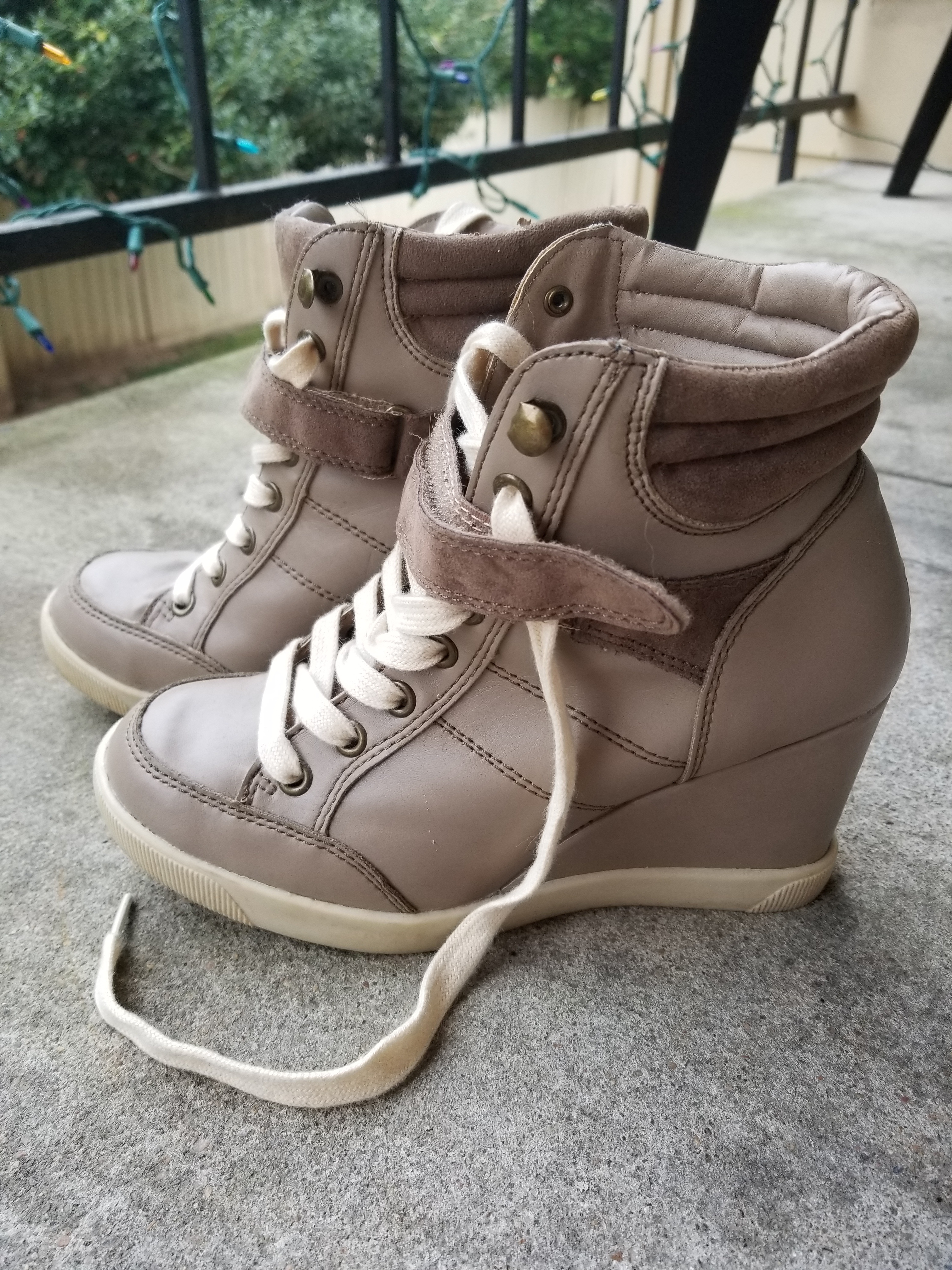 spring wedge sneakers