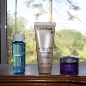 Lancome set is being swapped online for free
