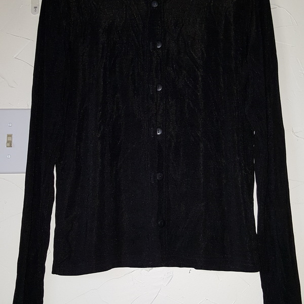 Nylon Bentley black top size medium is being swapped online for free