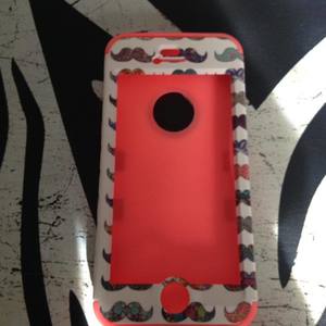 Iphone 5/5c case is being swapped online for free