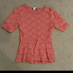 Coral Pink Lacy Peplum 3/4 Sleeve Top is being swapped online for free