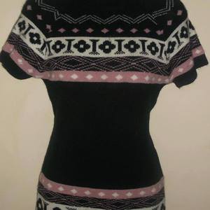 Cute Tunique or long short sleeve sweater  is being swapped online for free