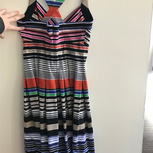 Cute Calvin Klein Dress Size 2 is being swapped online for free