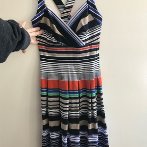 Cute Calvin Klein Dress Size 2 is being swapped online for free