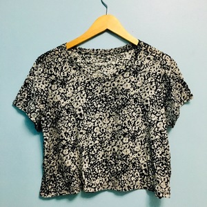 Aeropostale Floral Crop Top is being swapped online for free
