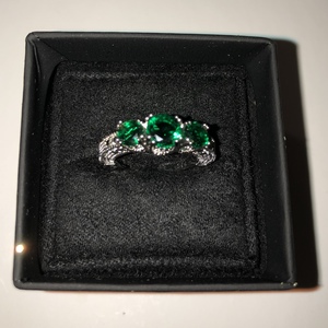 Sterling Silver & Simulated Emerald Ring is being swapped online for free
