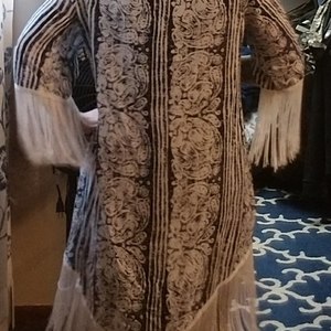 Tassle kimono/open top navy and white is being swapped online for free