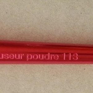 Sephora stippling highlighting brush is being swapped online for free