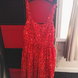 Lindy bop dress  is being swapped online for free
