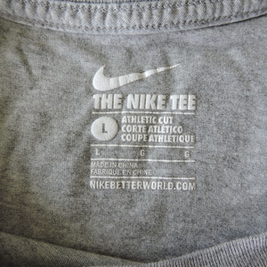 NIKE Tee - Grey Athletic Cut - Size large is being swapped online for free