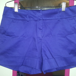 Brand new shorts is being swapped online for free