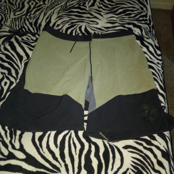 Reebok swim trunks is being swapped online for free