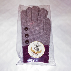 NWT Britt's Knits Ladies Gloves with Buttons is being swapped online for free