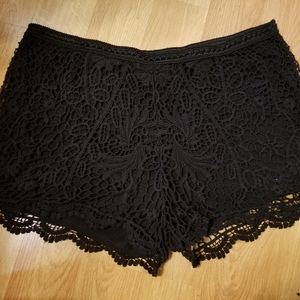 Crocheted Shorts sz 2XL is being swapped online for free
