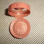 Bourjoise ambre d'or blush is being swapped online for free