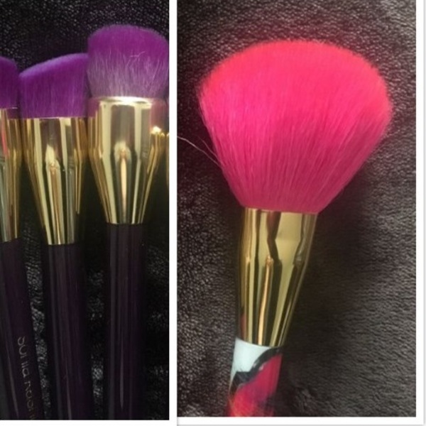 Sonia Kashuk brushes is being swapped online for free