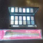 Lise Waiters Eyeshadow Palette is being swapped online for free