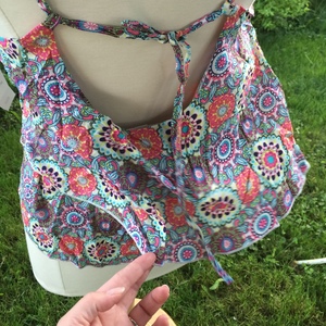 New W/Tags Size M Tank Top is being swapped online for free