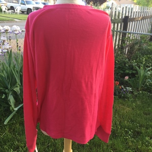 Cabelas XL Pink long sleeve  is being swapped online for free