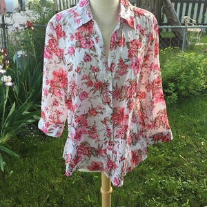 XL Karen Scott Blouse  is being swapped online for free