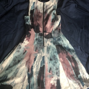 Missimo Target Dress M/L is being swapped online for free