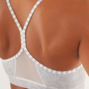 Lululemon Sports Bra 6 is being swapped online for free