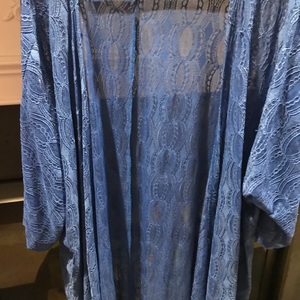 Lularoe Lindsay Kimono size M color blue- NWOT  is being swapped online for free