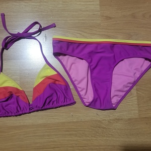 Adidas Bikini Top & Bottom S/M is being swapped online for free