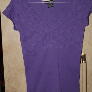 S/M Purple Shirt Indented Floral Design with Contrast Indented Vertical lines is being swapped online for free