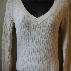 American Eagle Cable Knit Sweater S Angora Rabbit Hair is being swapped online for free
