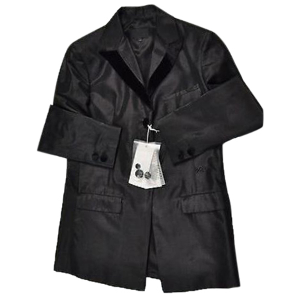 Armani Exte Stylish Ladies Tuxedo Jacket is being swapped online for free