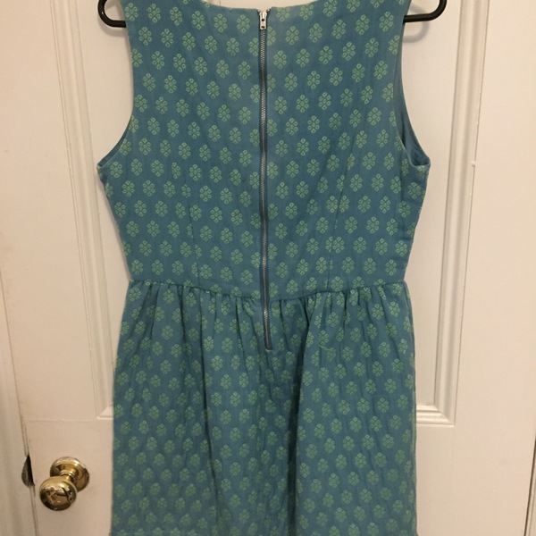 Gorman Dress is being swapped online for free