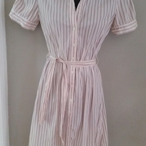 Red, White, and Blue H&M Button Up Shirtdress is being swapped online for free