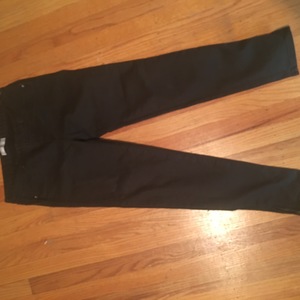 Green pants  is being swapped online for free