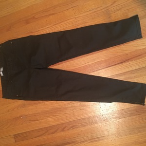 Green pants  is being swapped online for free