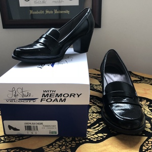 Black penny loafers 8-8.5 is being swapped online for free