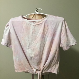 Tie dye Tie up large is being swapped online for free