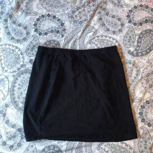 skirt  is being swapped online for free