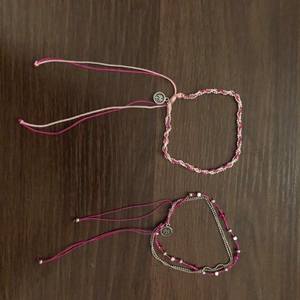 anklets x2 is being swapped online for free