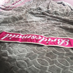 Sash Bridesmaid is being swapped online for free