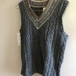 Wool vest, size large, sleeveless, great condition  is being swapped online for free