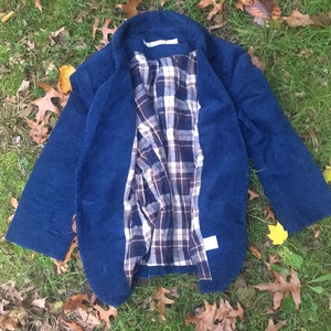 Gibson 3/4 Corduroy Blazer is being swapped online for free