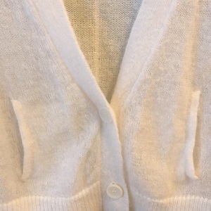 AOE cardigan is being swapped online for free