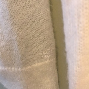 AOE cardigan is being swapped online for free