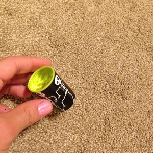 Scope for kids with skeleton shoes on It Halloween version is being swapped online for free